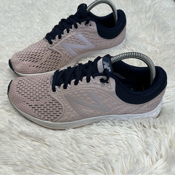 New Balance Fresh Foam Zante women sneakers size 9 - Picture 4 of 14